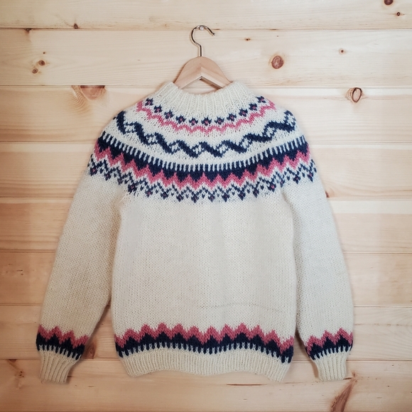 Vintage Handknit Fair Isle White Wool Blend Sweater Size S-L - Picture 2 of 5